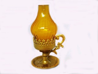 Metallic Vigil Oil Lamp Lamp-shaped